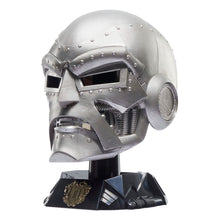 "MARVEL - DOCTOR DOOM - PREMIUM HELMET"