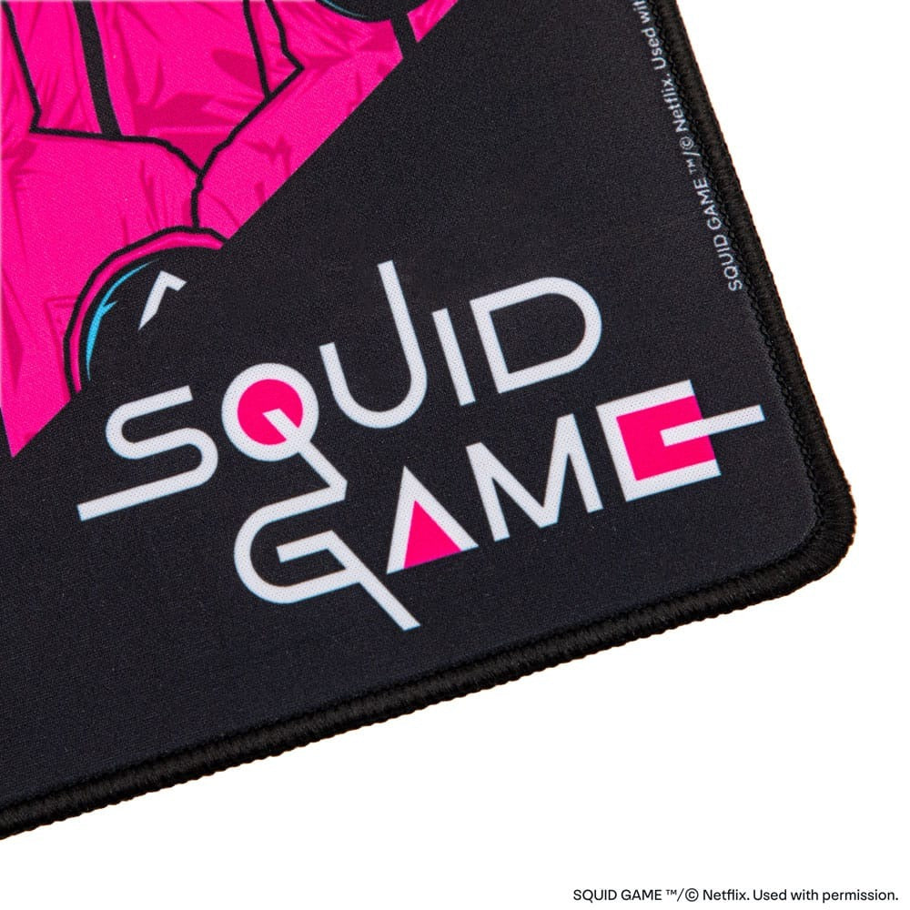 "SQUID GAME - DESK PAD FRONTMAN & GUARDS"