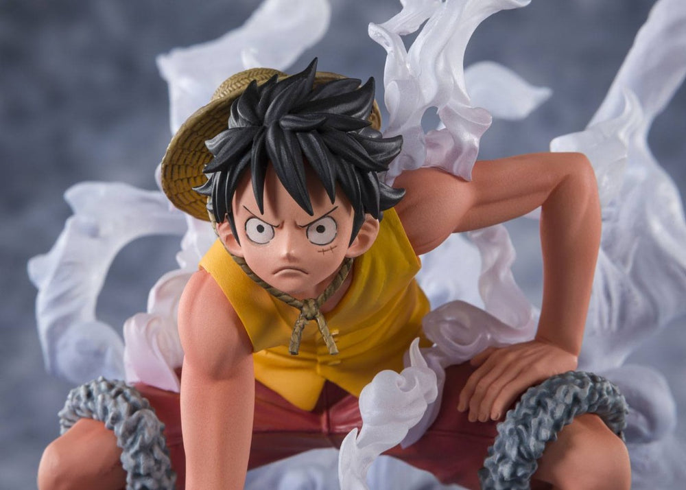 "ONE PIECE - LUFFY - BATTAGLIA MARINEFORD"