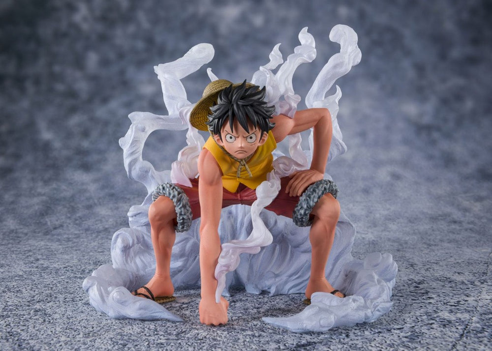 "ONE PIECE - LUFFY - BATTAGLIA MARINEFORD"