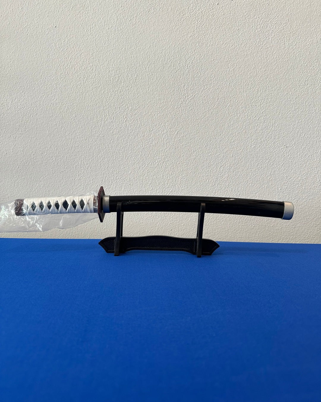 "MINI KATANA - DEMON SLAYER - TOMIOKA GIYUU"